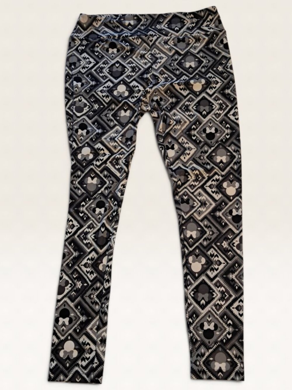 LuLaRoe Disney Collection Minnie Mouse Fair Isle Grey Black Leggings Tall Curvy